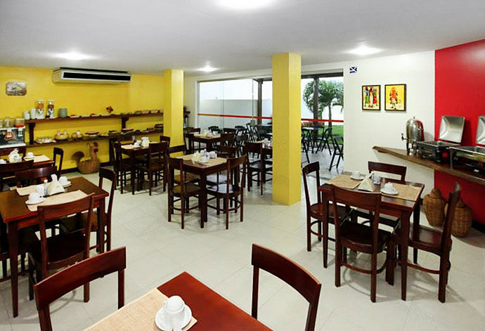Oyo Alto Da Praia Hotel, 阿拉卡茹 外观 照片